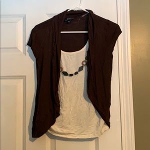 🎈5/$10🎈Brown and white top